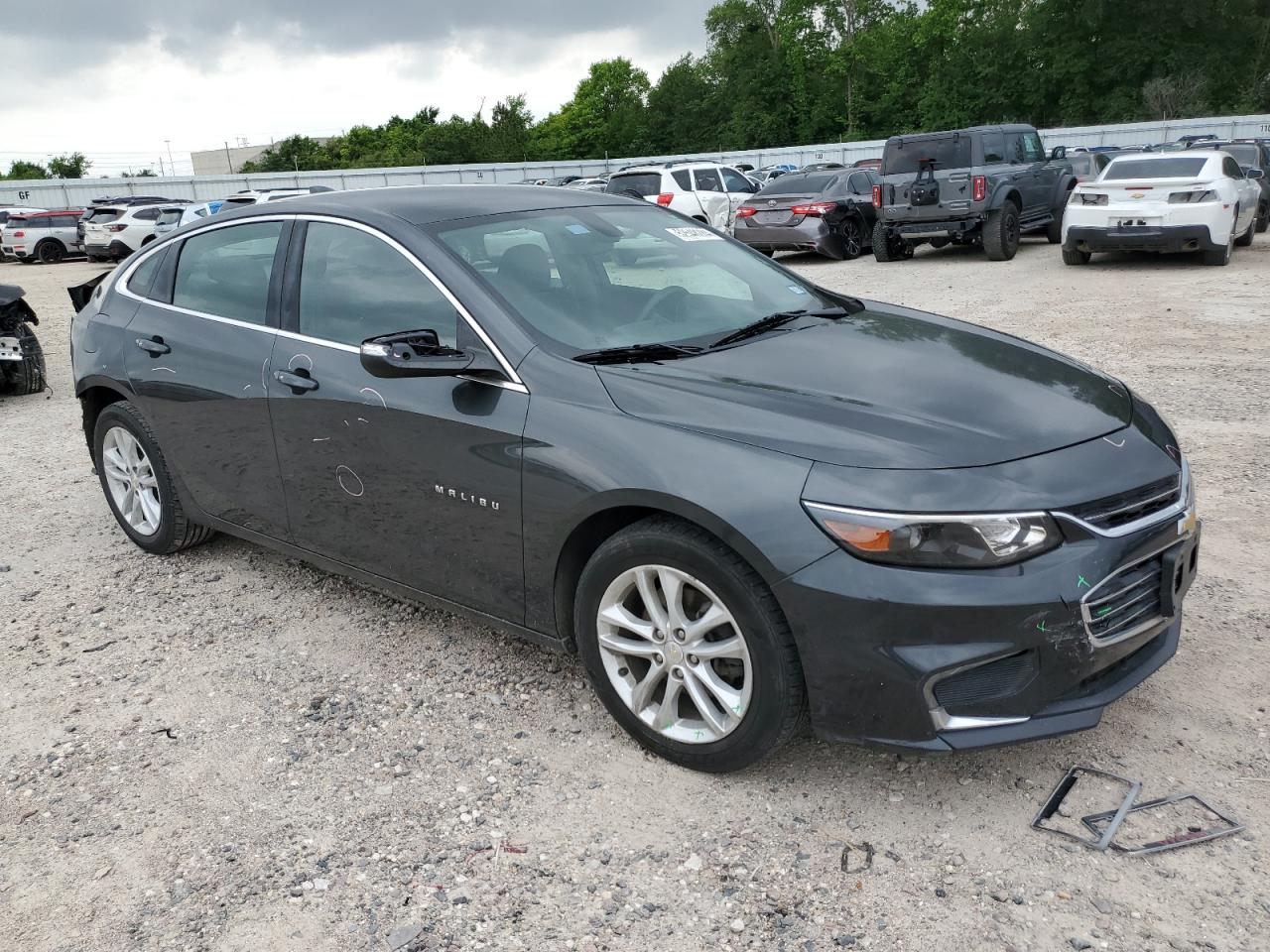 1G1ZE5ST3HF132734 2017 Chevrolet Malibu Lt