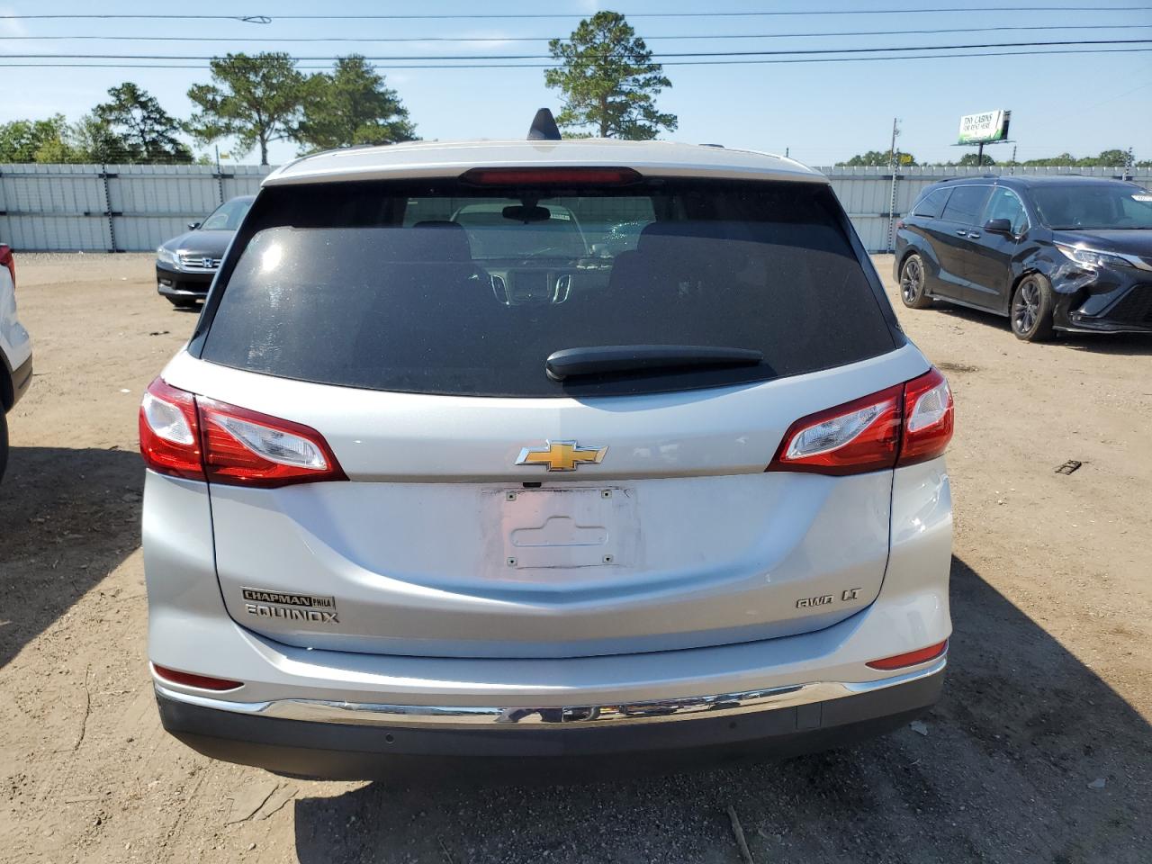 2GNAXSEV5J6352989 2018 Chevrolet Equinox Lt