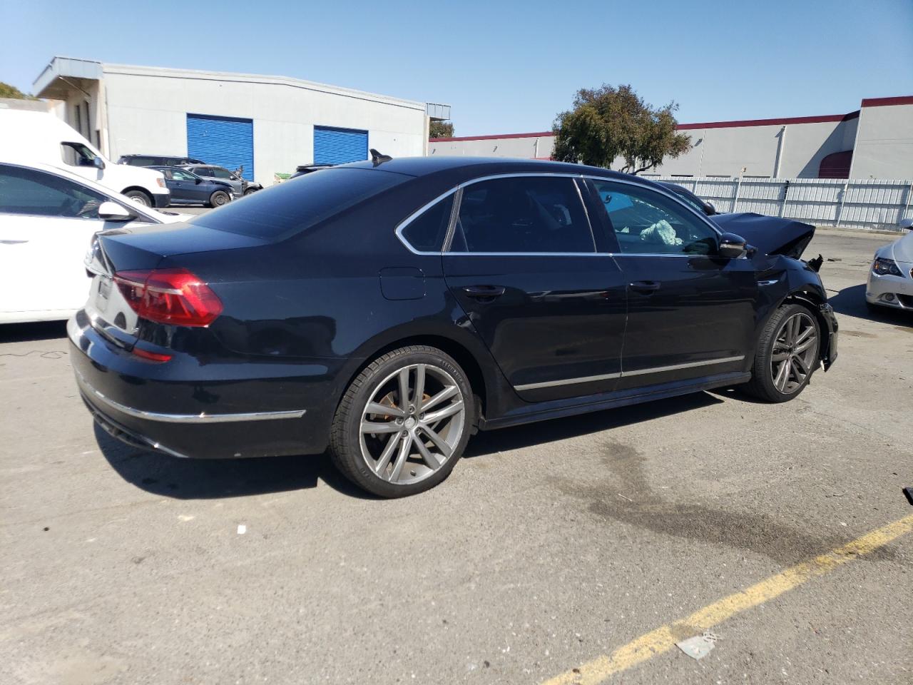 1VWDT7A34HC044603 2017 Volkswagen Passat R-Line