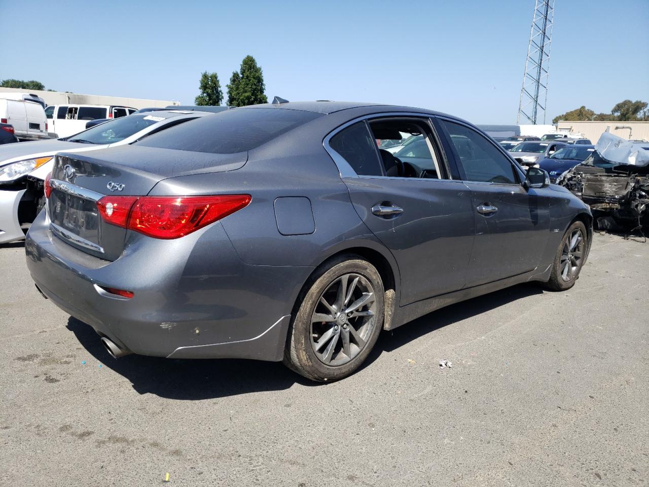 JN1EV7AP2HM741267 2017 Infiniti Q50 Premium