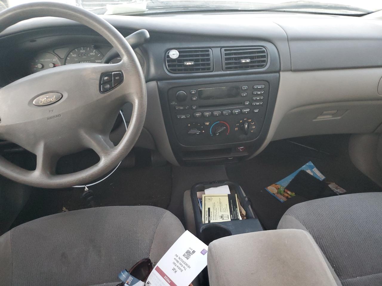 1FAFP55202A247650 2002 Ford Taurus Ses