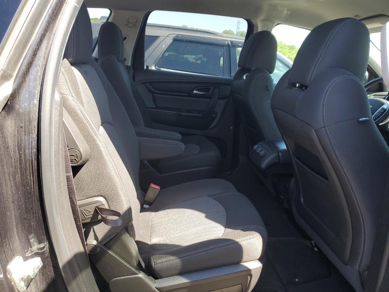 1GNKVGKD9FJ196419 2015 Chevrolet Traverse Lt