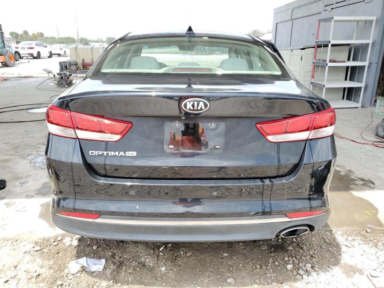 5XXGT4L31GG038722 2016 Kia Optima Lx