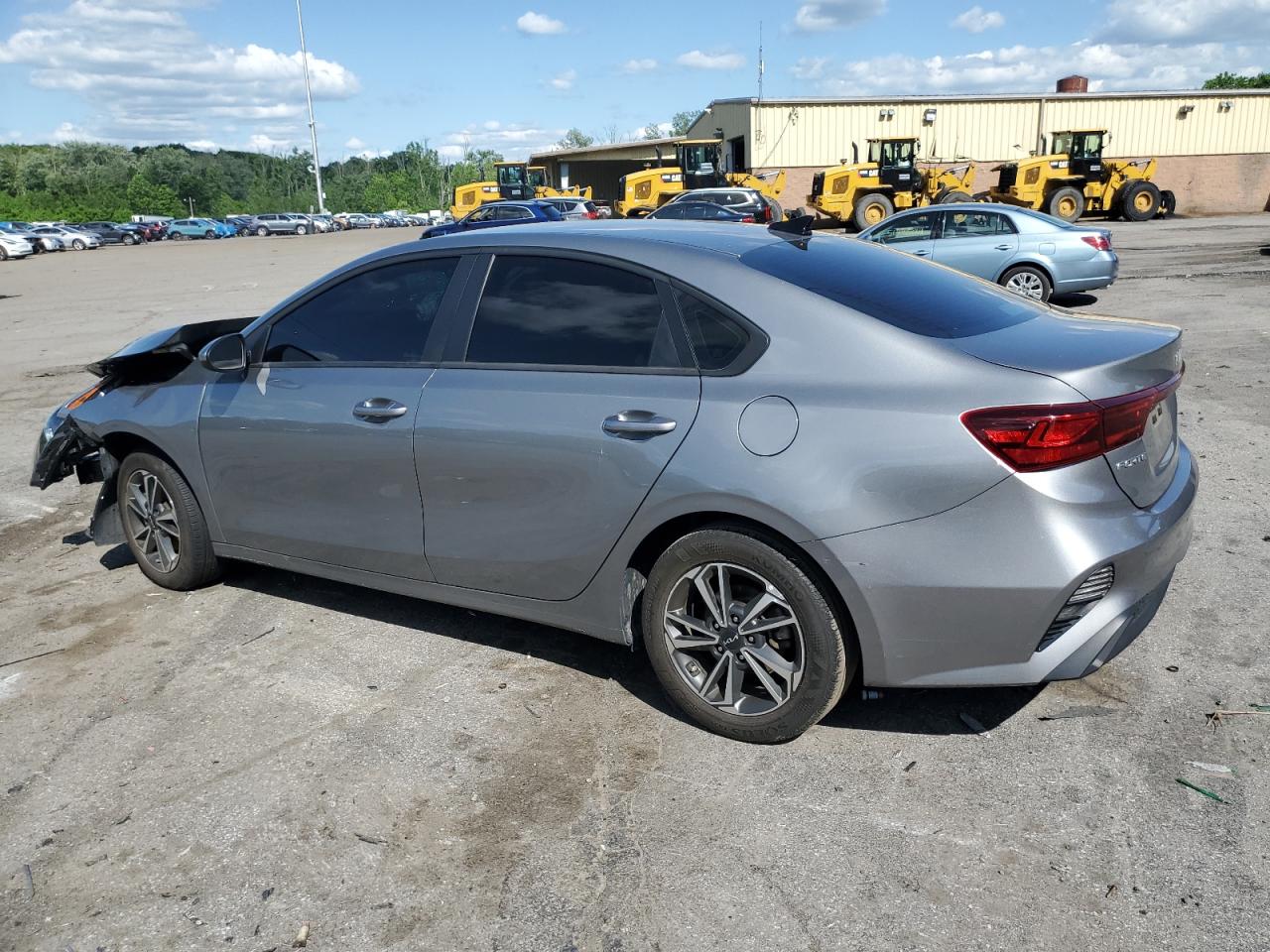 3KPF24AD8NE500581 2022 Kia Forte Fe