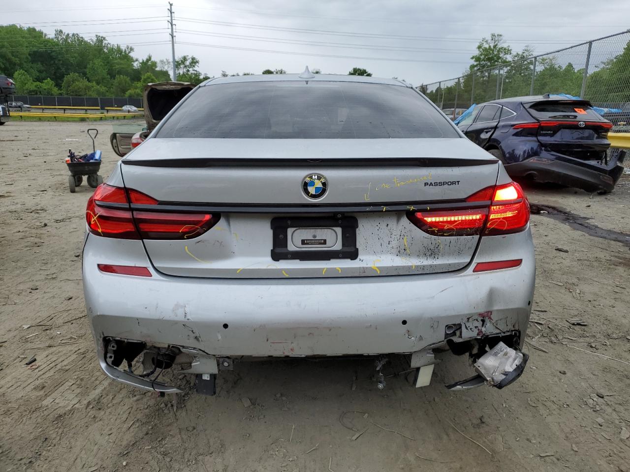 WBA7E2C53JG742711 2018 BMW 740 I