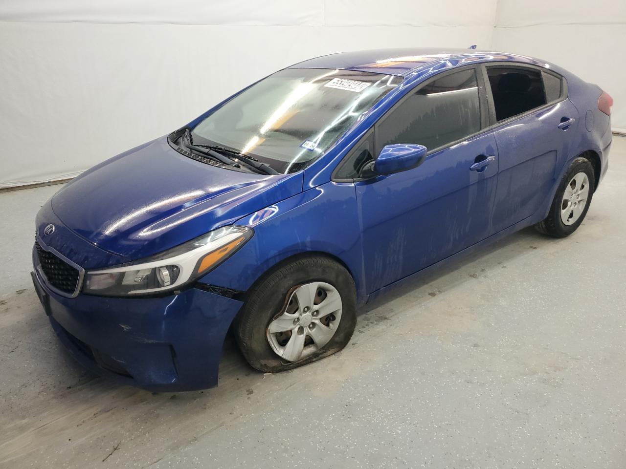 3KPFK4A70JE207441 2018 Kia Forte Lx