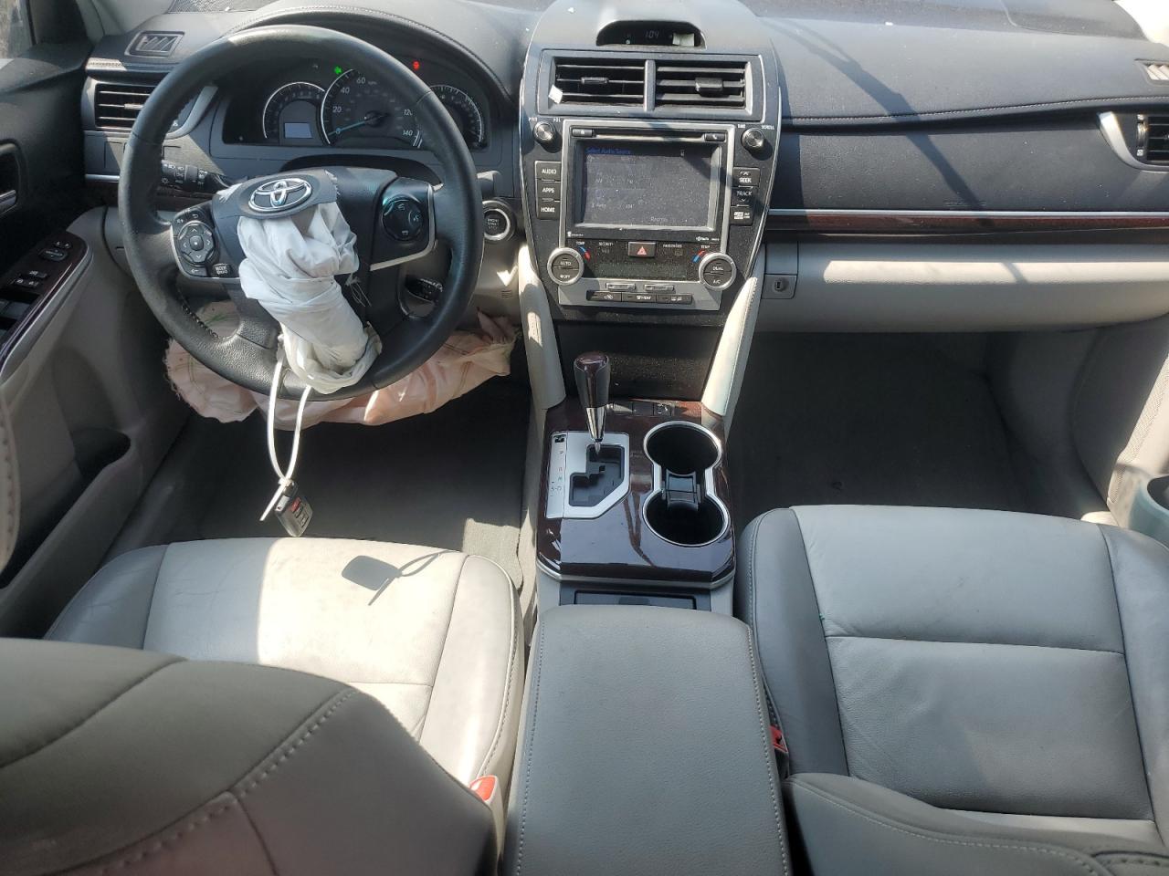 4T1BF1FKXEU806686 2014 Toyota Camry L