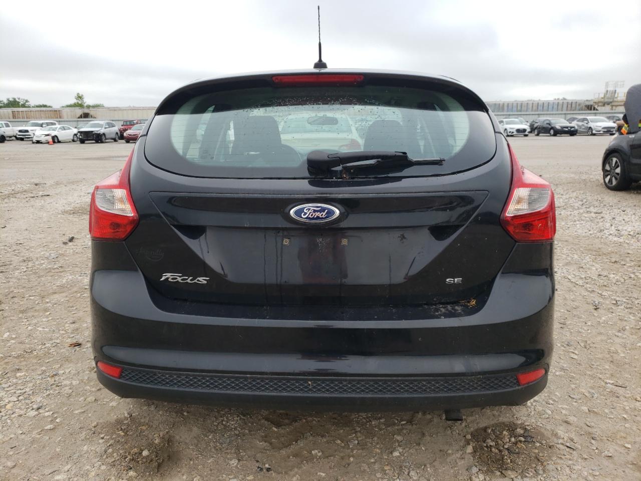 2014 Ford Focus Se vin: 1FADP3K21EL186706