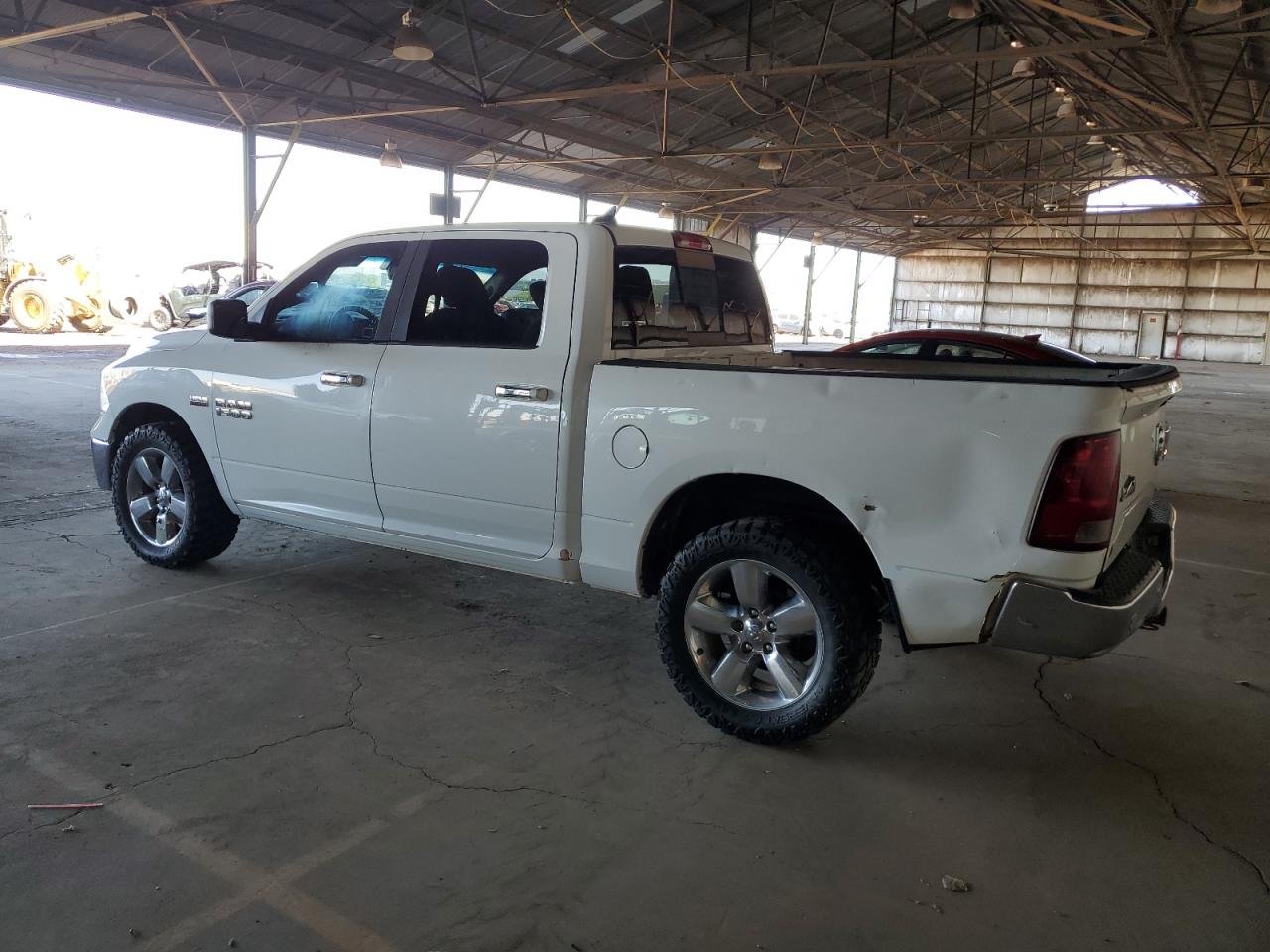 1C6RR7LT0JS113861 2018 Ram 1500 Slt