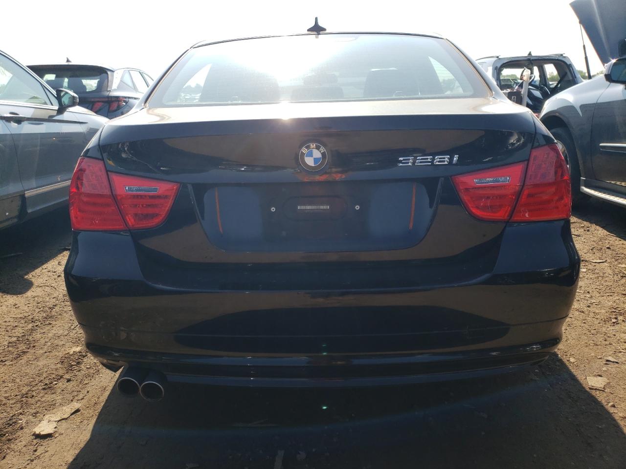 WBAPK5G58BNN32154 2011 BMW 328 Xi Sulev