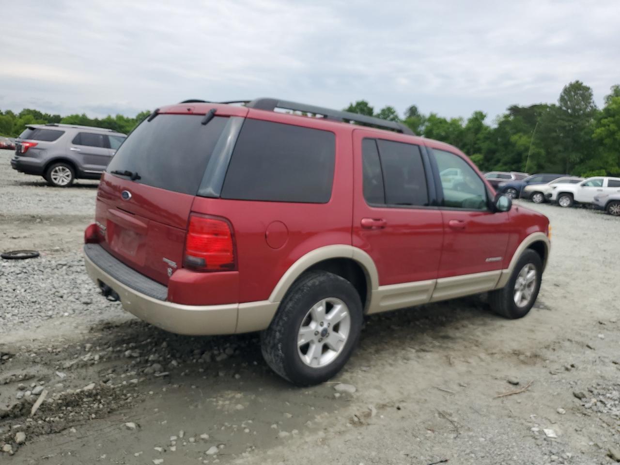 1FMZU64W65UA49132 2005 Ford Explorer Eddie Bauer