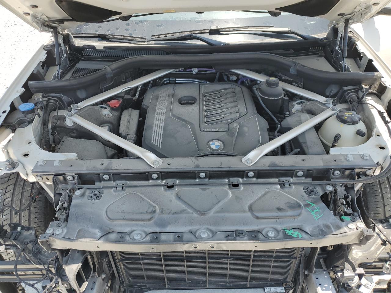 5UXCW2C07N9L72438 2022 BMW X7 xDrive40I