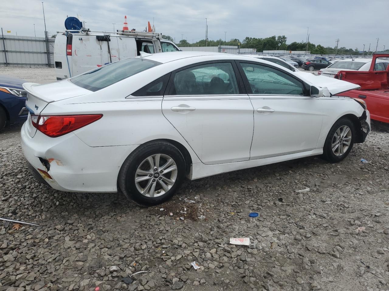 2014 Hyundai Sonata Gls vin: 5NPEB4AC5EH885239