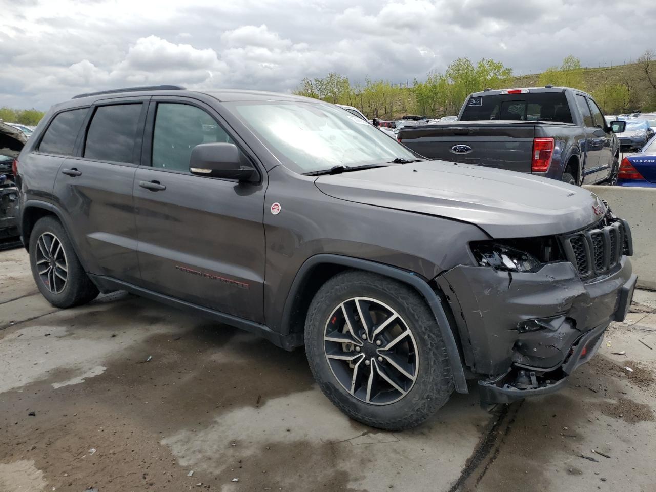 1C4RJFLG8KC771906 2019 Jeep Grand Cherokee Trailhawk