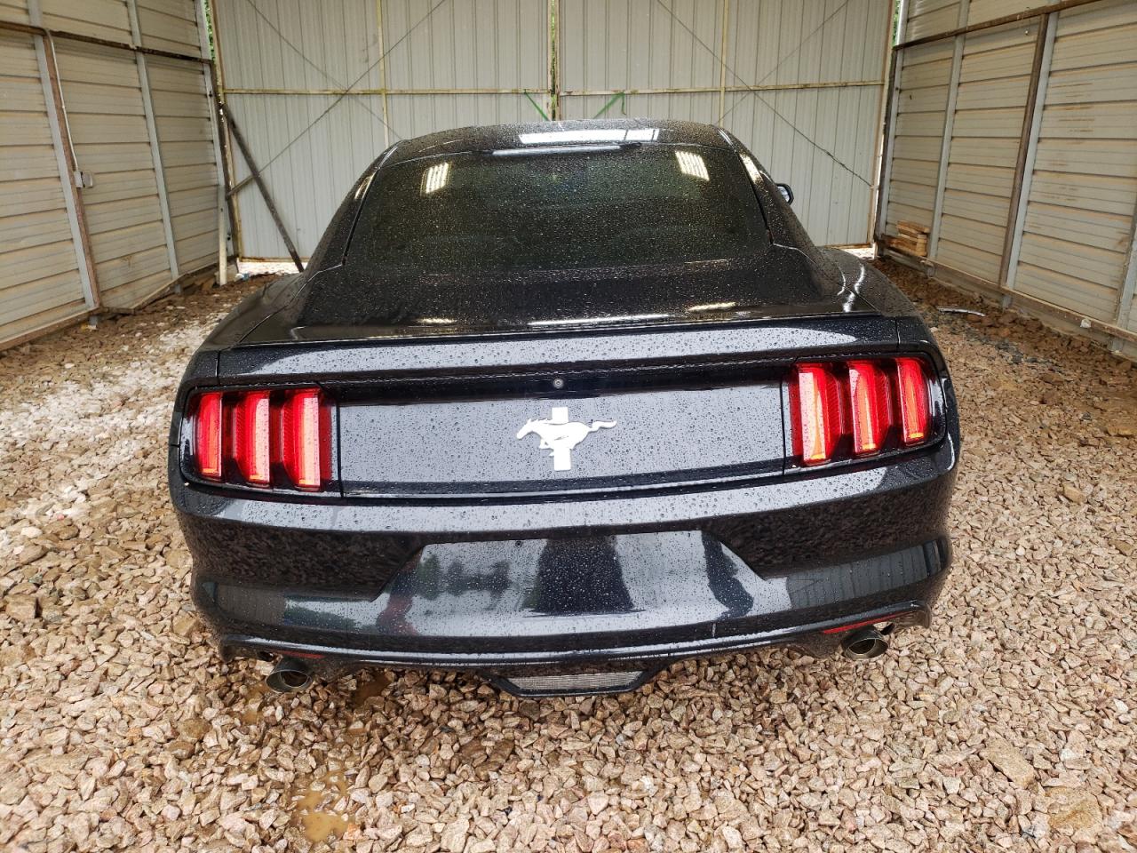 1FA6P8AM1G5240702 2016 Ford Mustang