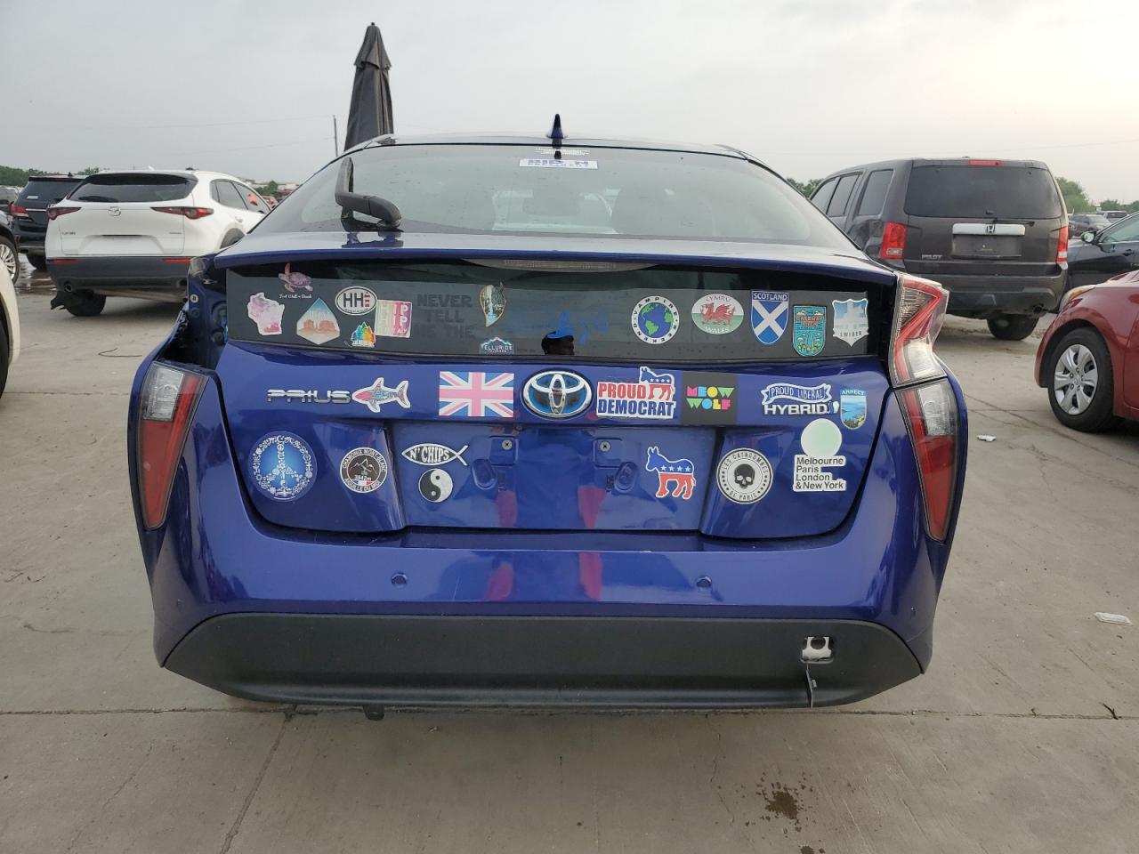 2017 Toyota Prius vin: JTDKARFU2H3046265