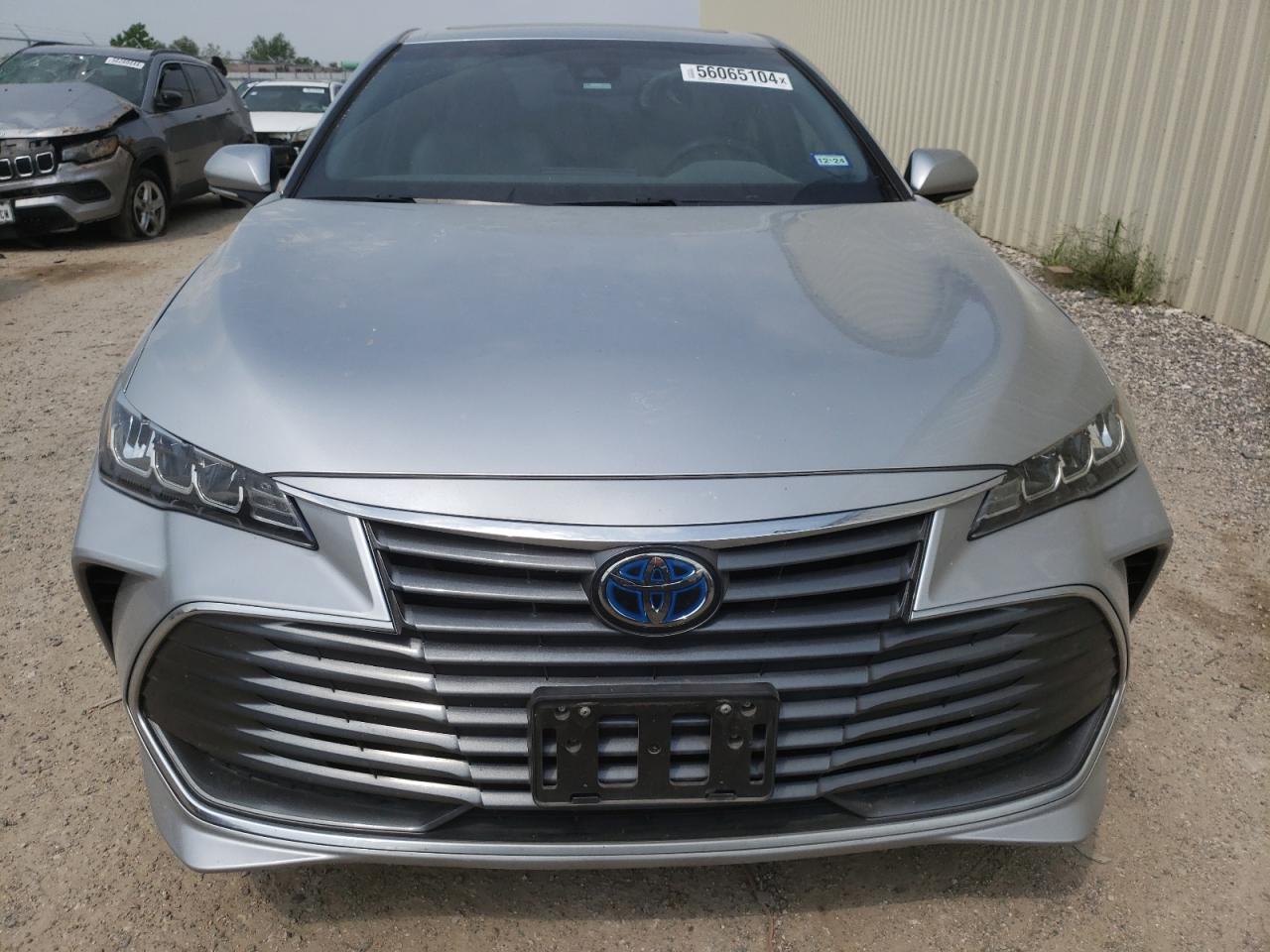 4T1B21FB1KU001750 2019 Toyota Avalon Xle