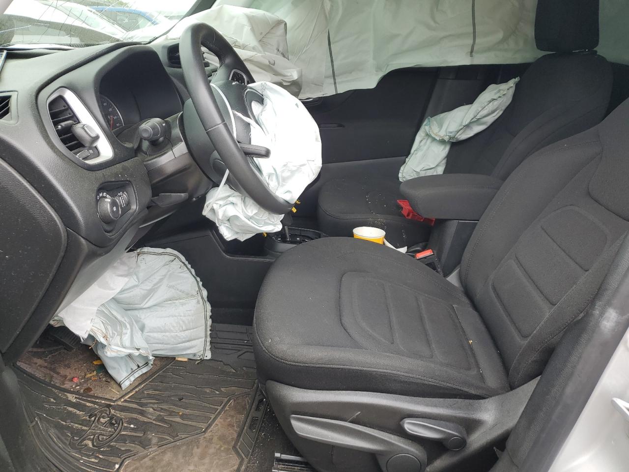 ZACNJBBB3KPK82707 2019 Jeep Renegade Latitude