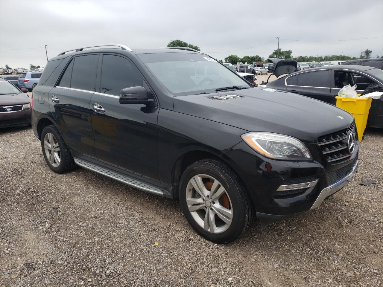 4JGDA5HB2DA109718 2013 Mercedes-Benz Ml 350 4Matic