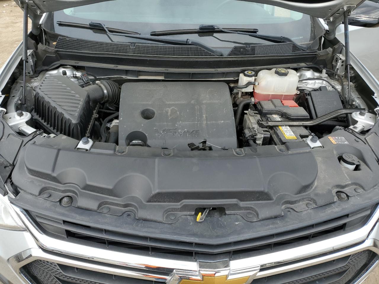 1GNERFKW2KJ261117 2019 Chevrolet Traverse Ls