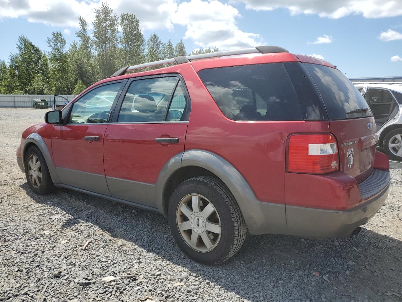 1FMZK01175GA19762 2005 Ford Freestyle Se