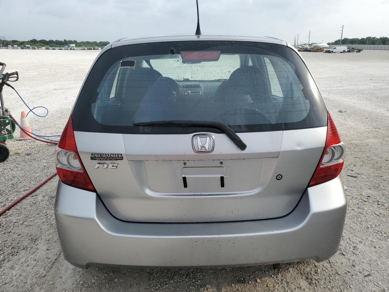 JHMGD37407S025698 2007 Honda Fit