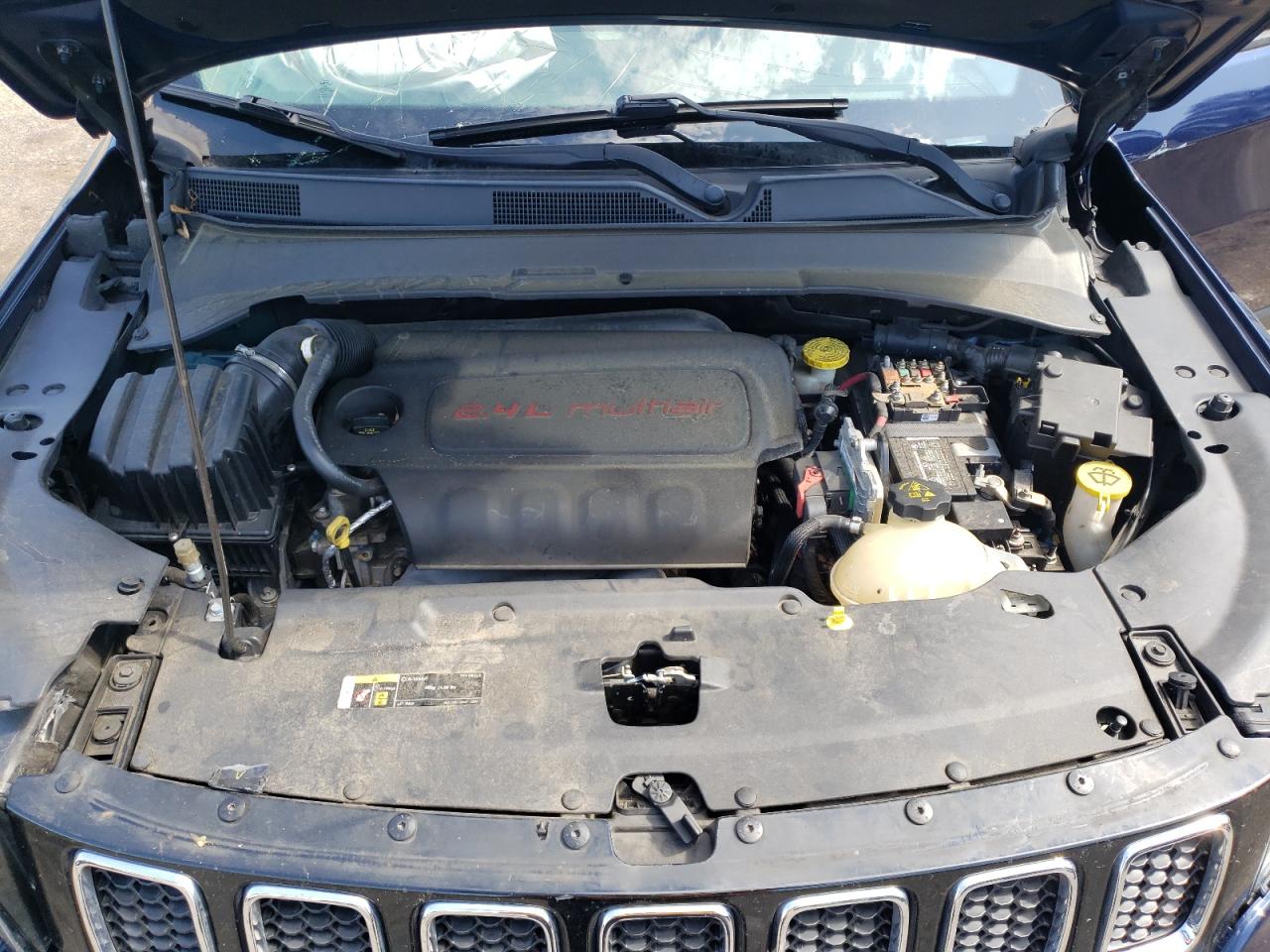 3C4NJCAB5JT106971 2018 Jeep Compass Sport