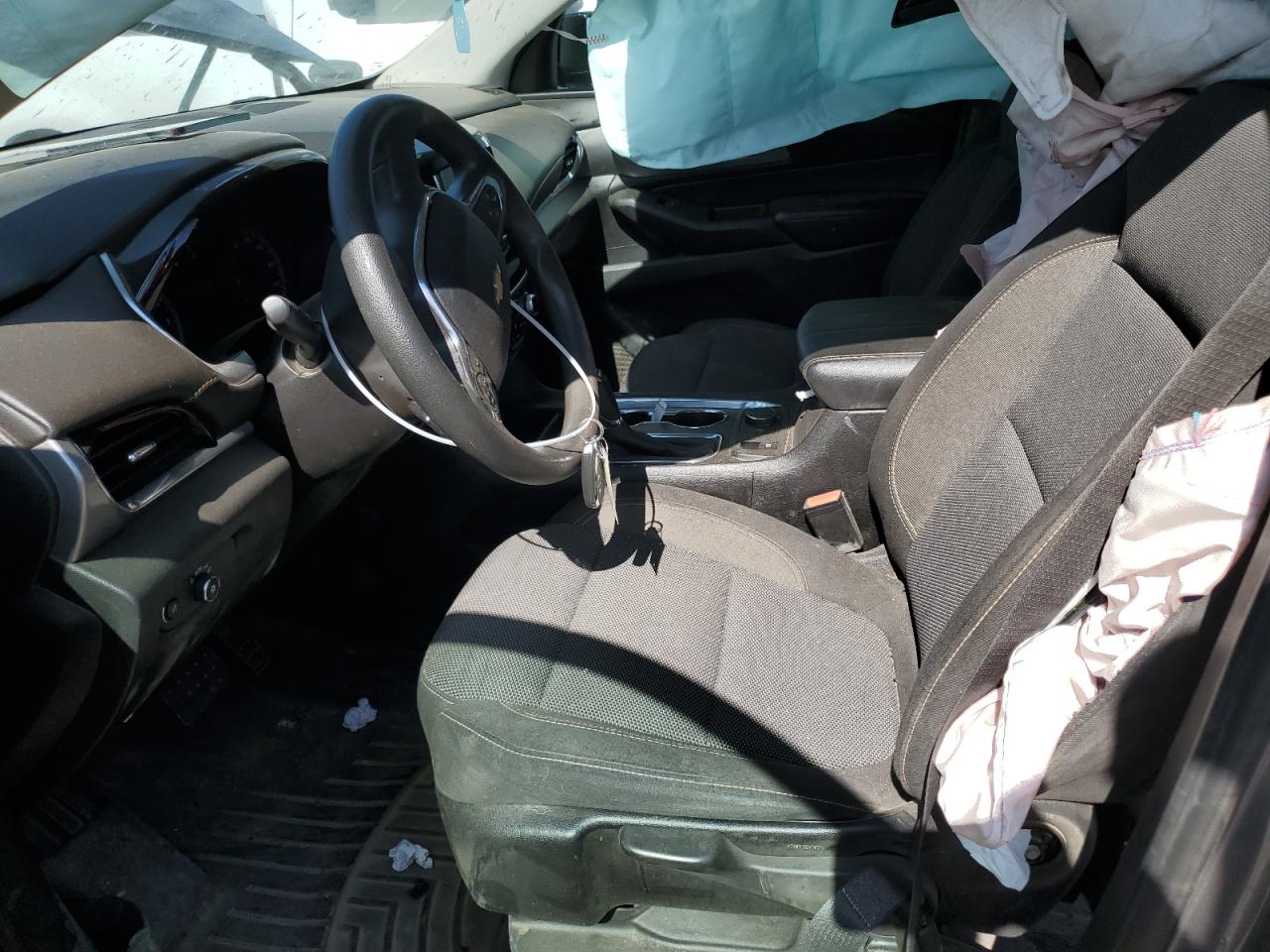 1GNERFKW6JJ255271 2018 Chevrolet Traverse Ls