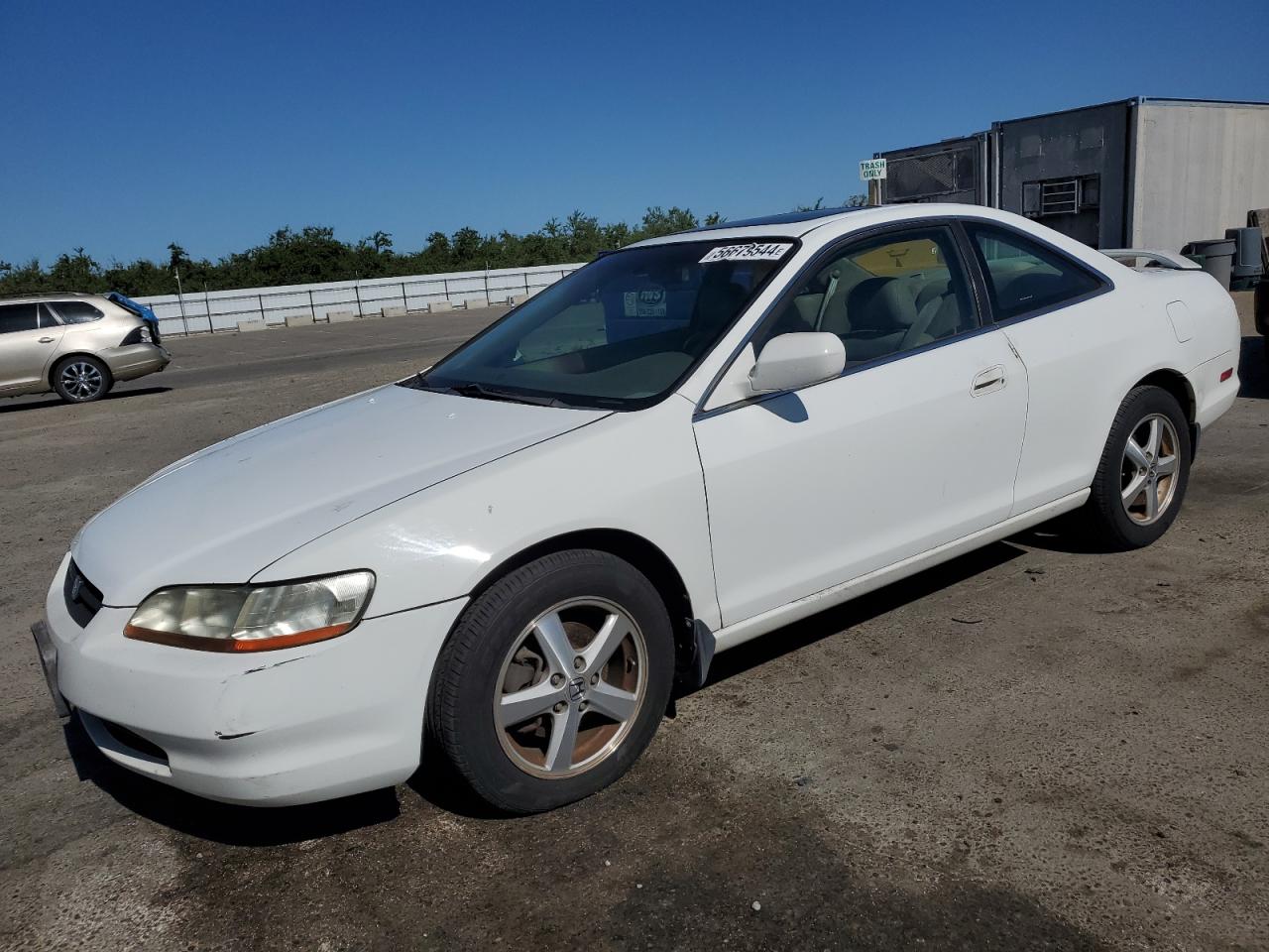 1HGCG2258YA000400 2000 Honda Accord Ex