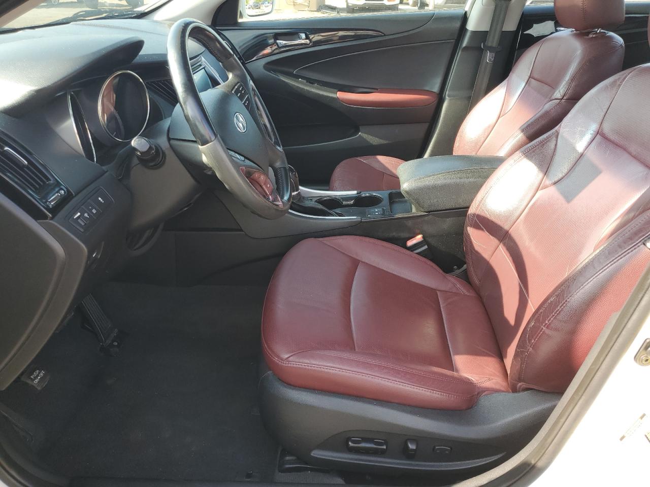 5NPEC4AC5DH520409 2013 Hyundai Sonata Se