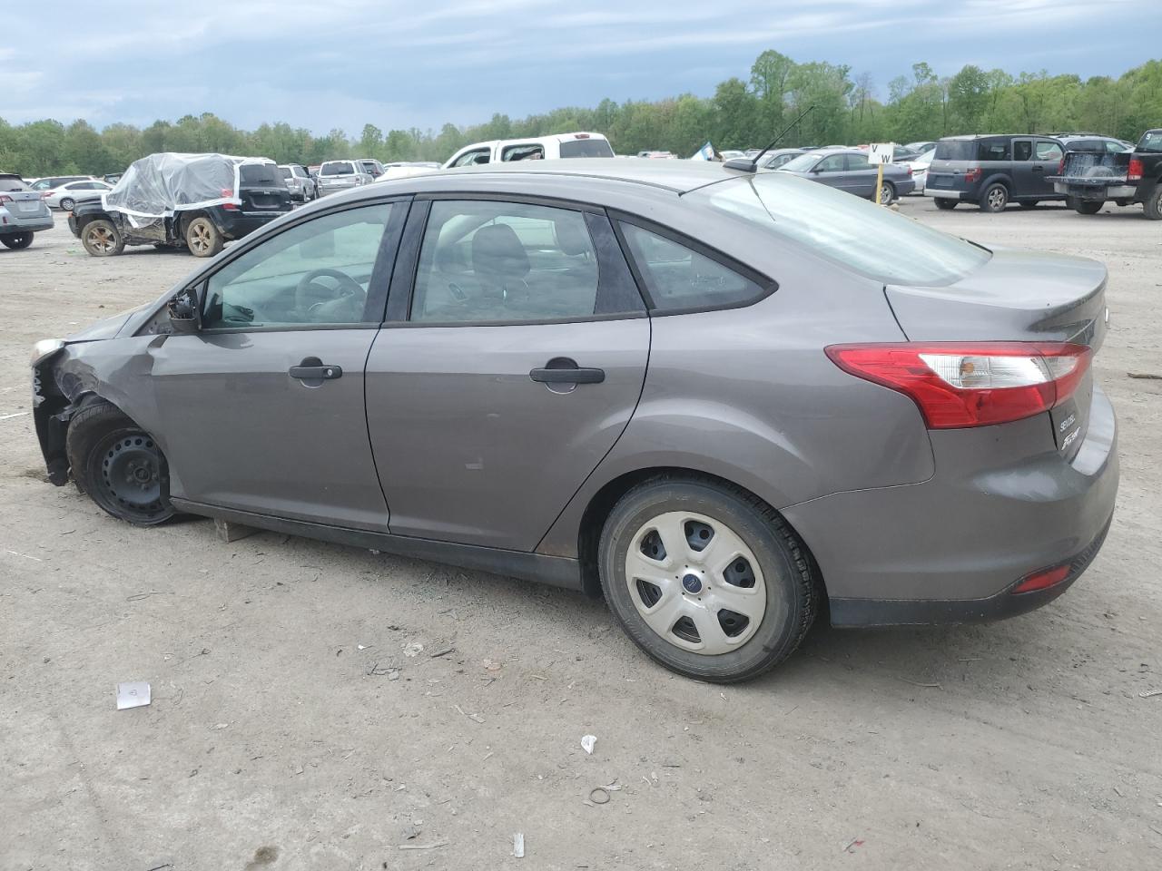 1FAHP3E27CL310441 2012 Ford Focus S