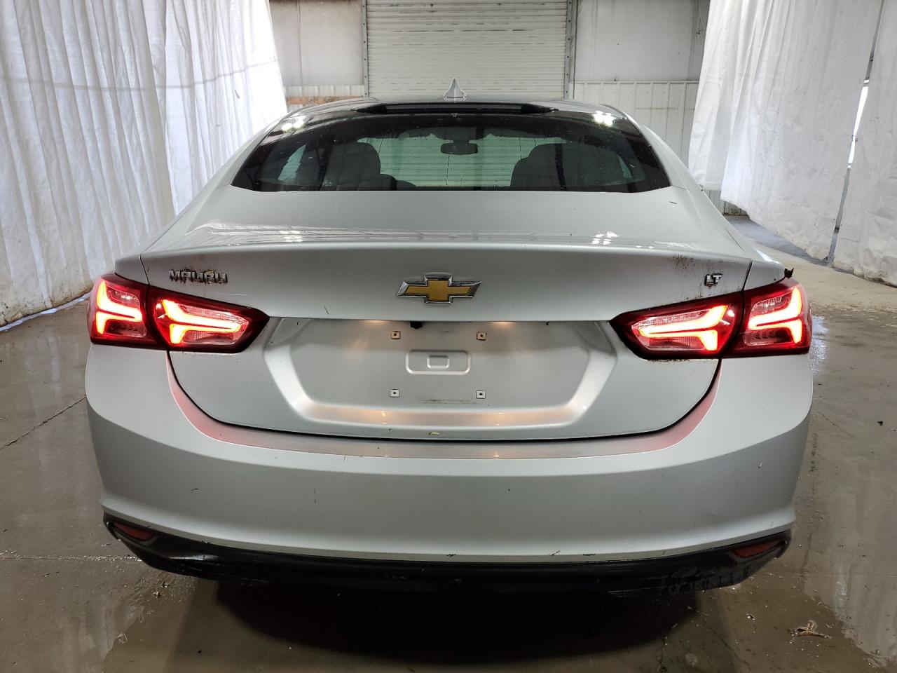 2021 Chevrolet Malibu Lt vin: 1G1ZD5ST7MF072843