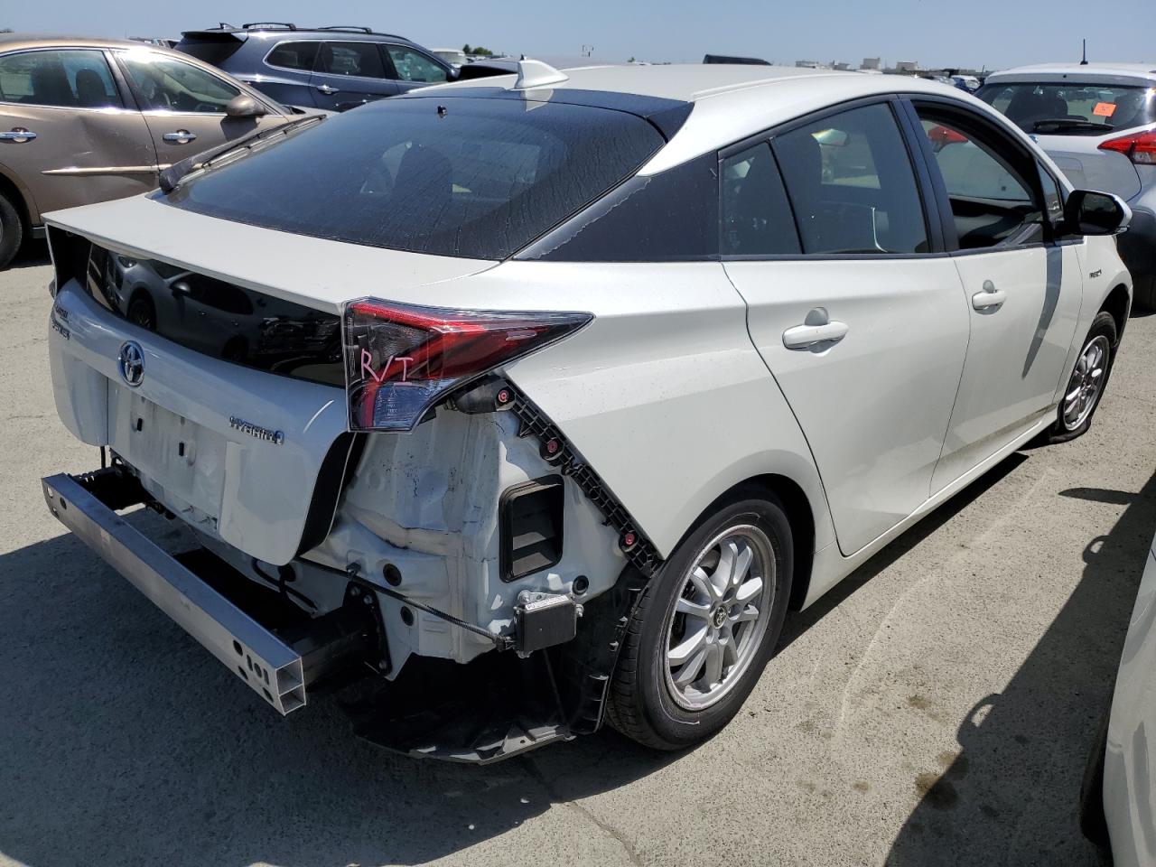 JTDKBRFU2J3603761 2018 Toyota Prius