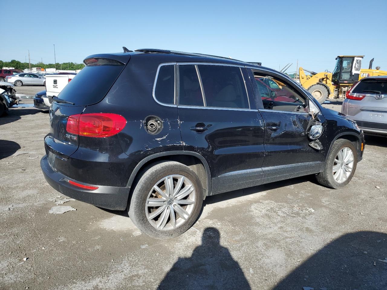 WVGAV7AX1FW568169 2015 Volkswagen Tiguan S