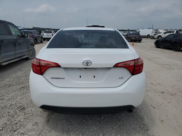 2018 Toyota Corolla L VIN: 5YFBURHE4JP738800 Lot: 56445224