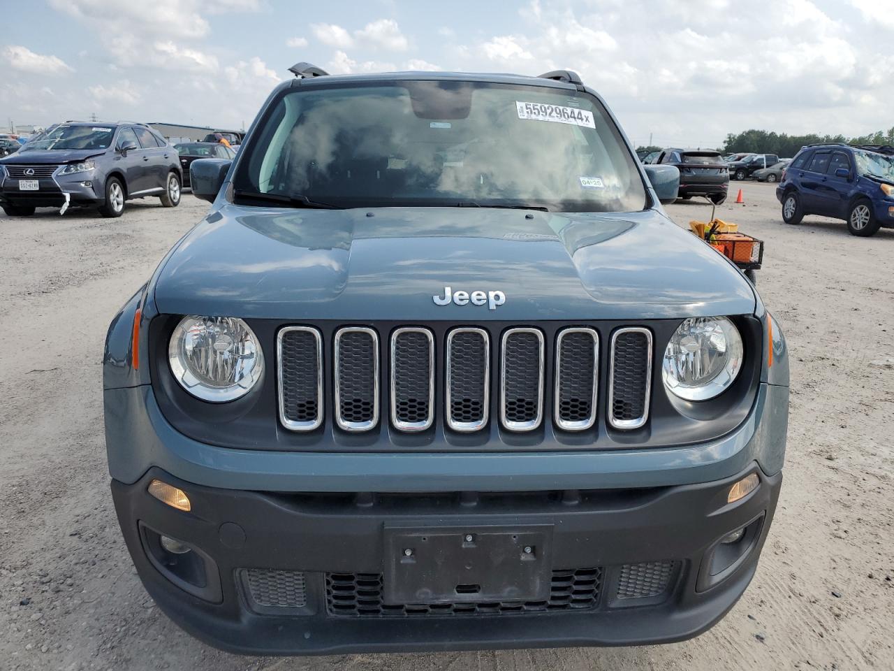 ZACCJABB7JPJ16111 2018 Jeep Renegade Latitude