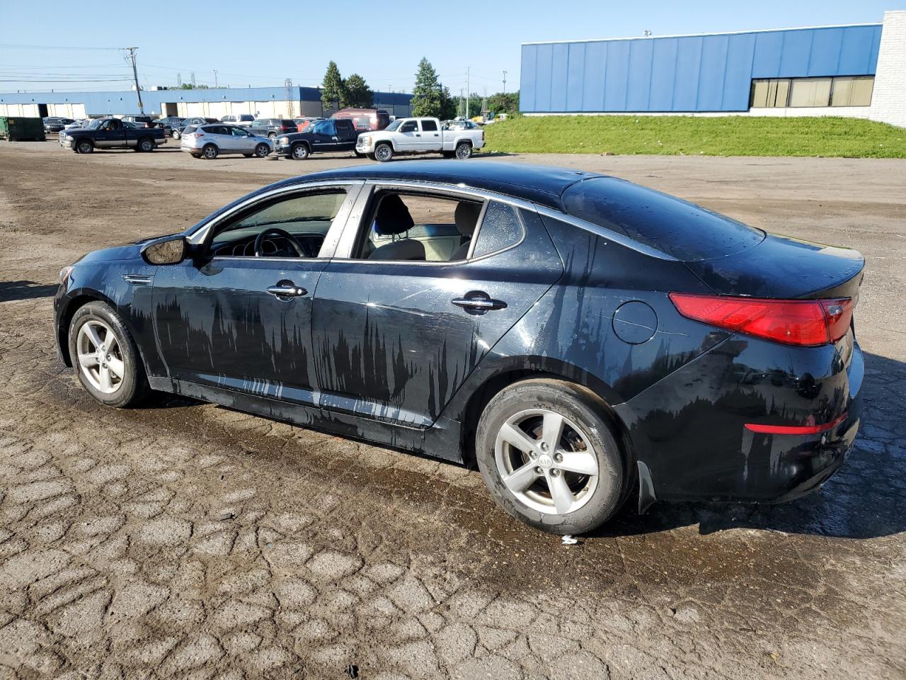 5XXGM4A7XFG351902 2015 Kia Optima Lx