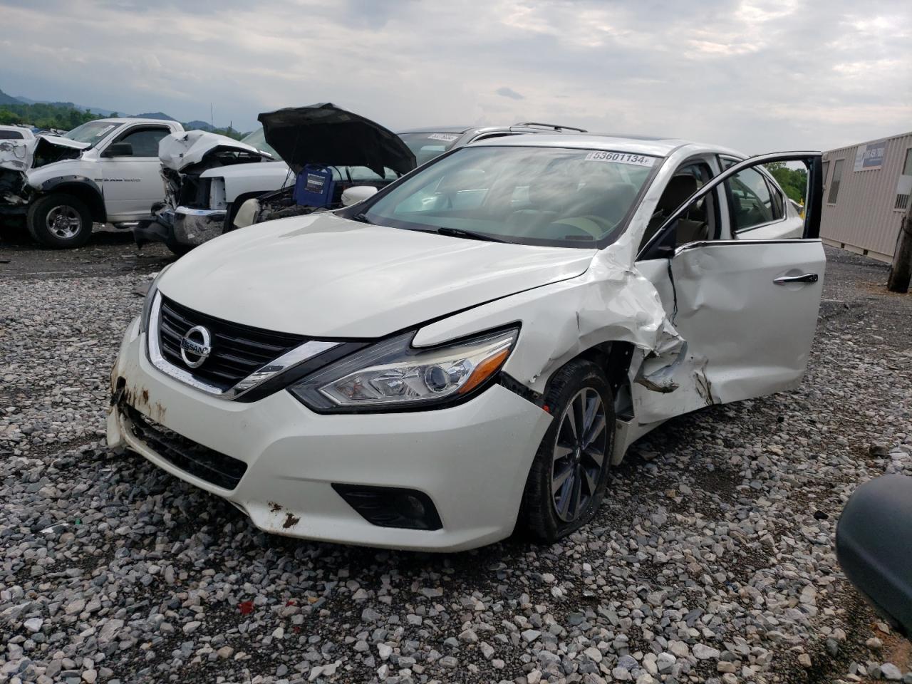 1N4AL3APXHC272712 2017 Nissan Altima 2.5