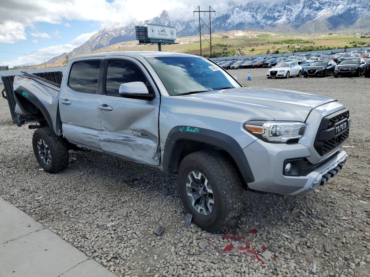 2019 Toyota Tacoma Double Cab vin: 3TMCZ5AN2KM237387