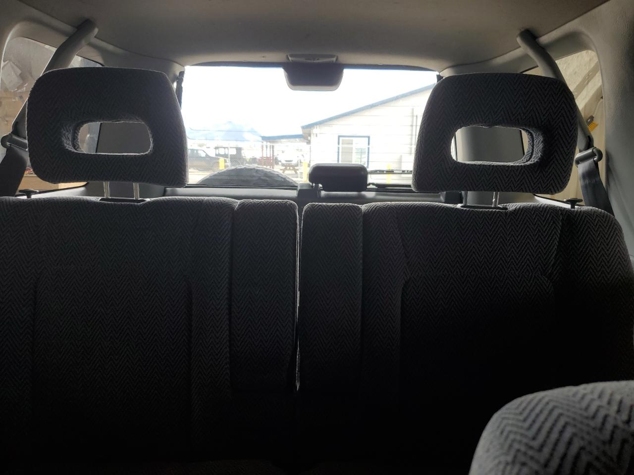 JHLRD1847WC059775 1998 Honda Cr-V Lx