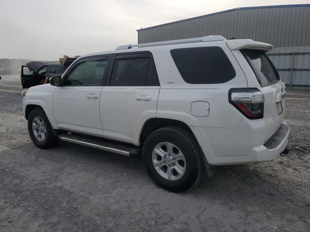 JTEZU5JR4G5115277 2016 Toyota 4Runner Sr5