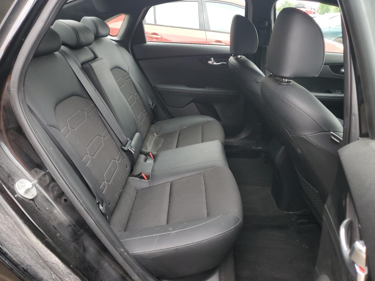 3KPF34AD6ME384986 2021 Kia Forte Gt Line