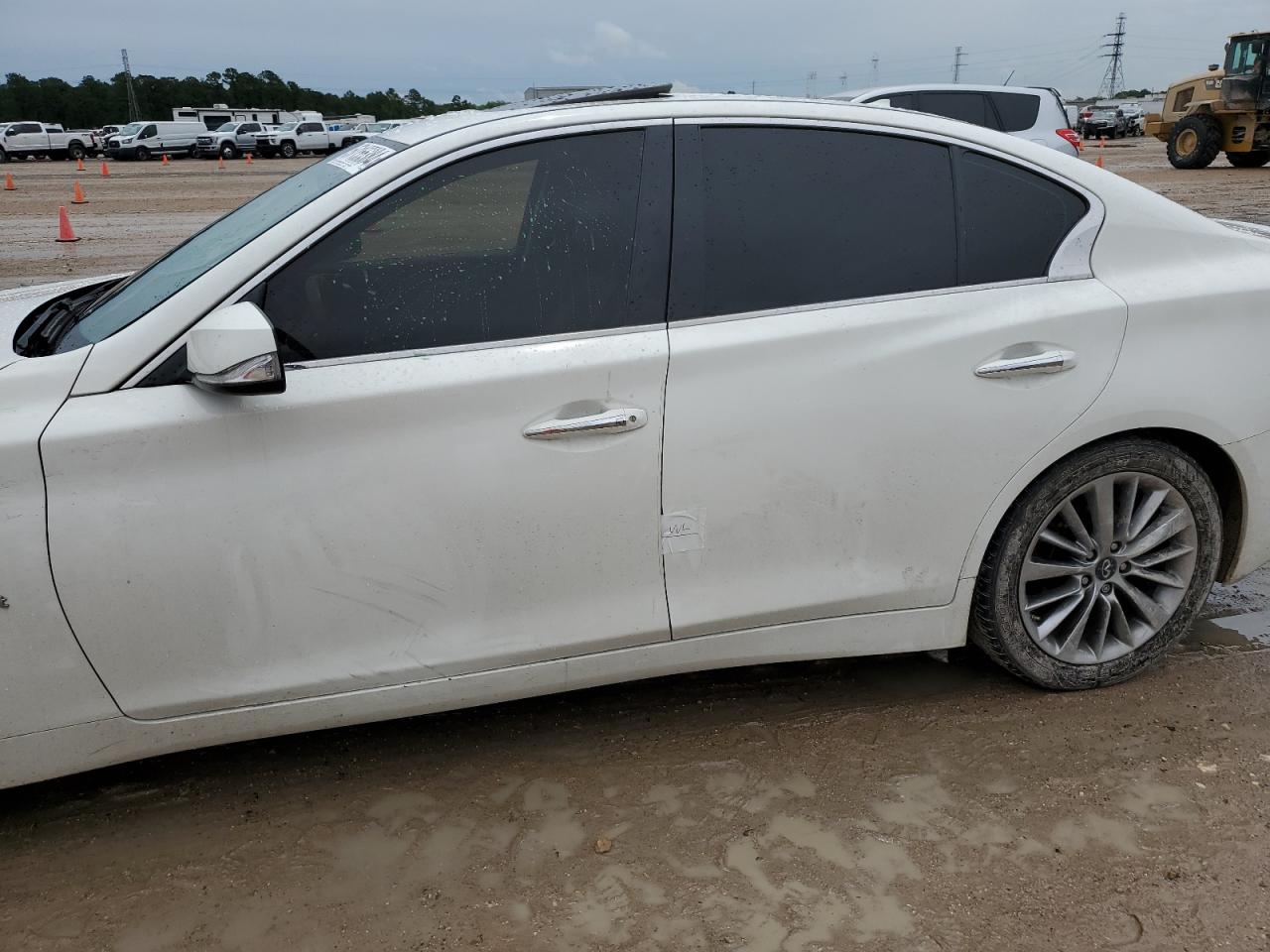JN1EV7AP0JM363830 2018 Infiniti Q50 Luxe