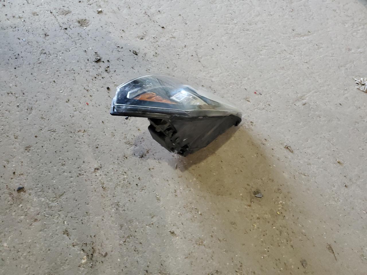 1C6RR7MT5FS628263 2015 Ram 1500 Sport