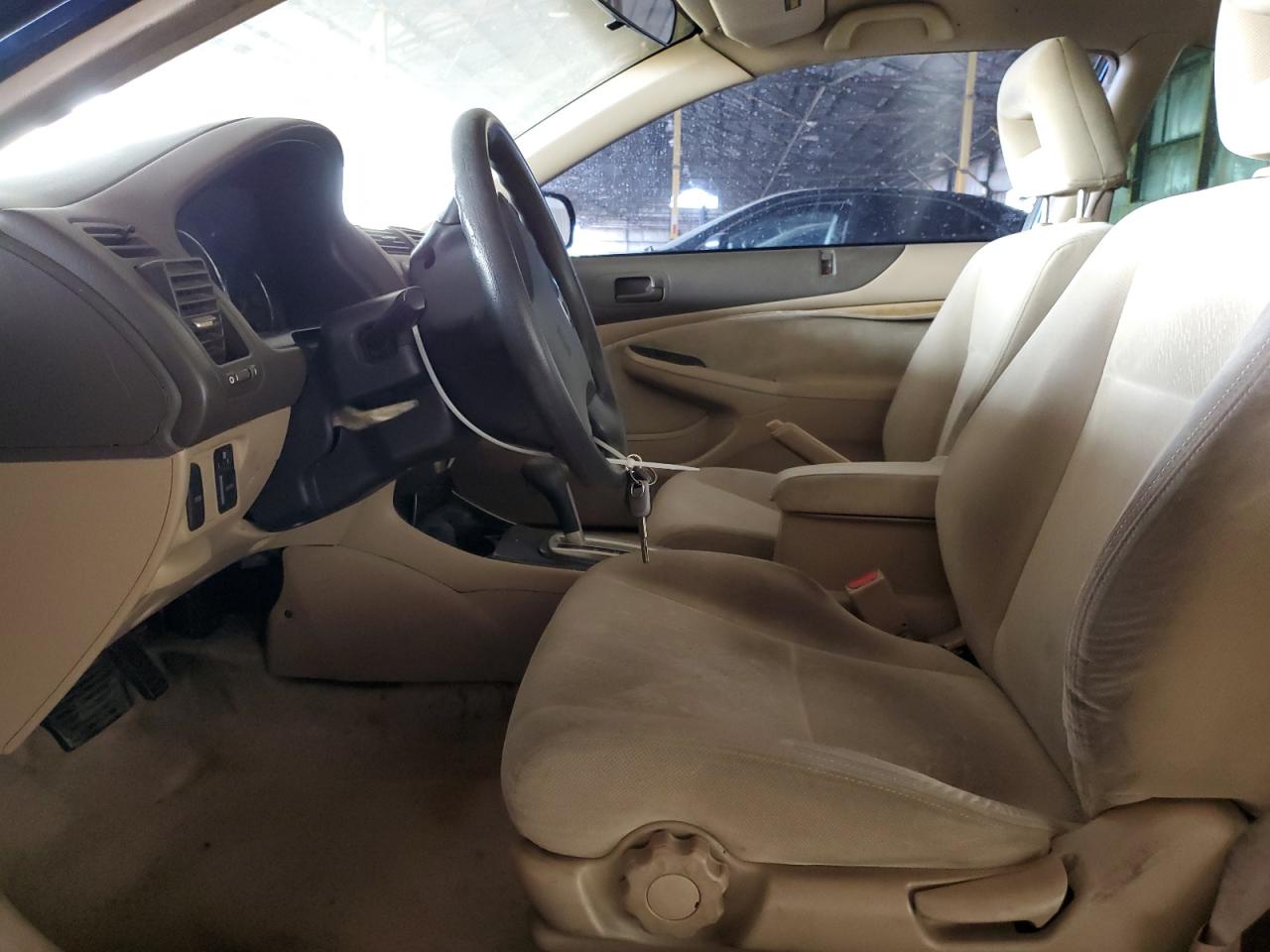 1HGEM22504L025145 2004 Honda Civic Lx