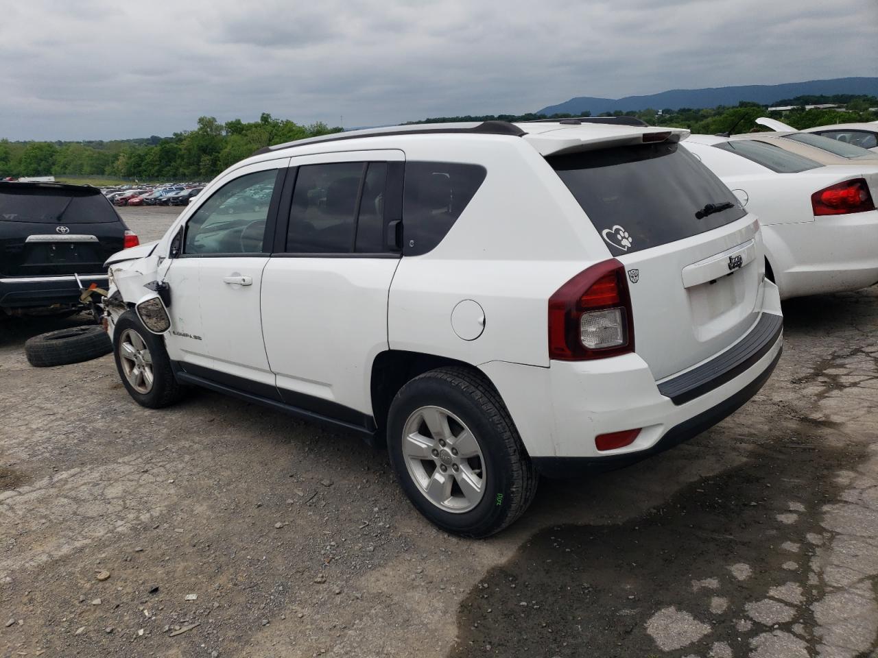 1C4NJCEB5GD620814 2016 Jeep Compass Latitude