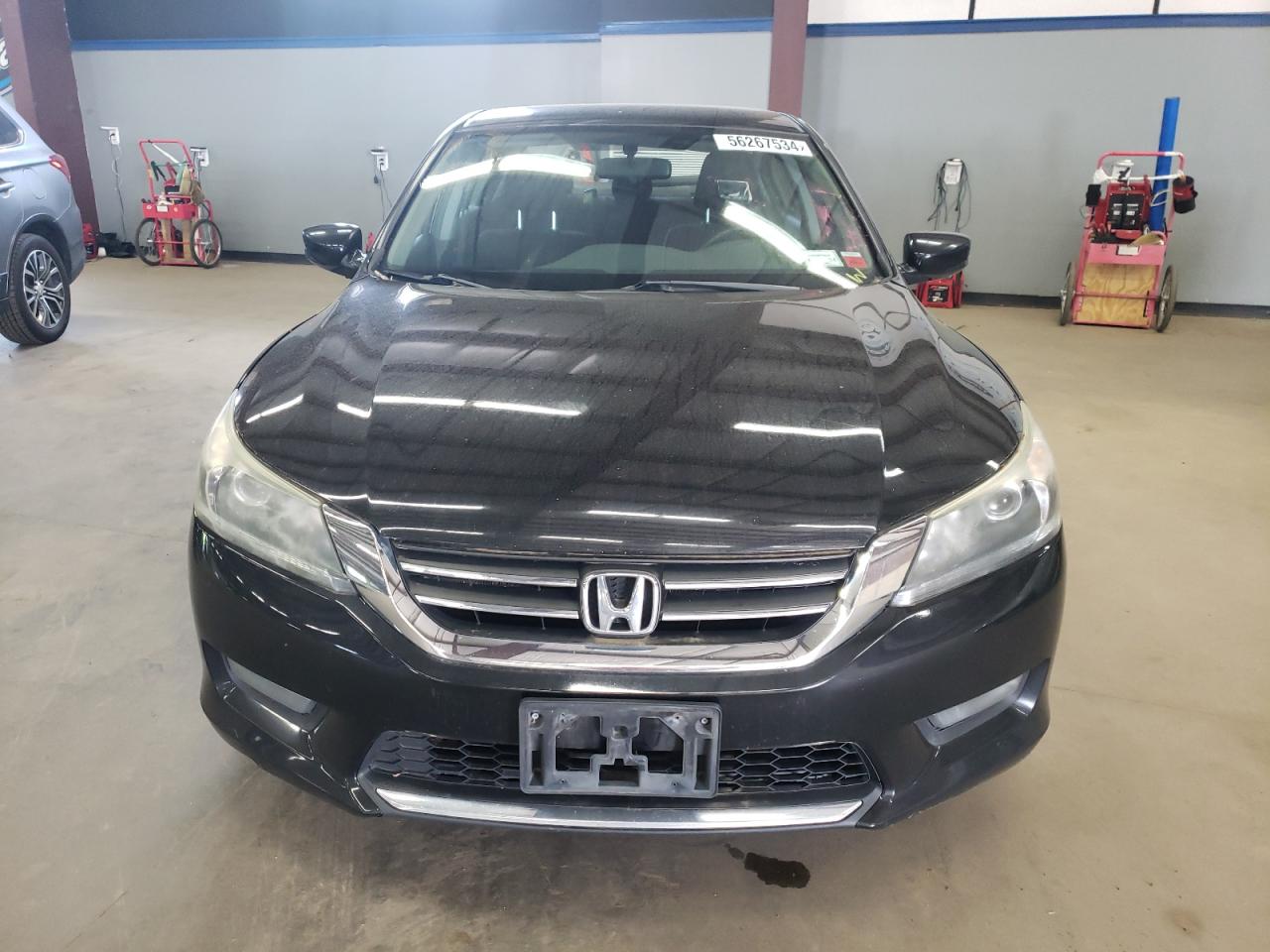 1HGCR2F55FA074228 2015 Honda Accord Sport