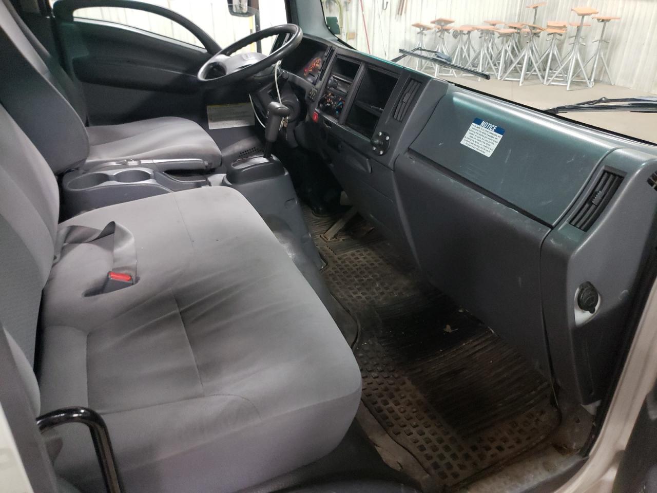 JALE5W164G7300654 2016 Isuzu Nrr