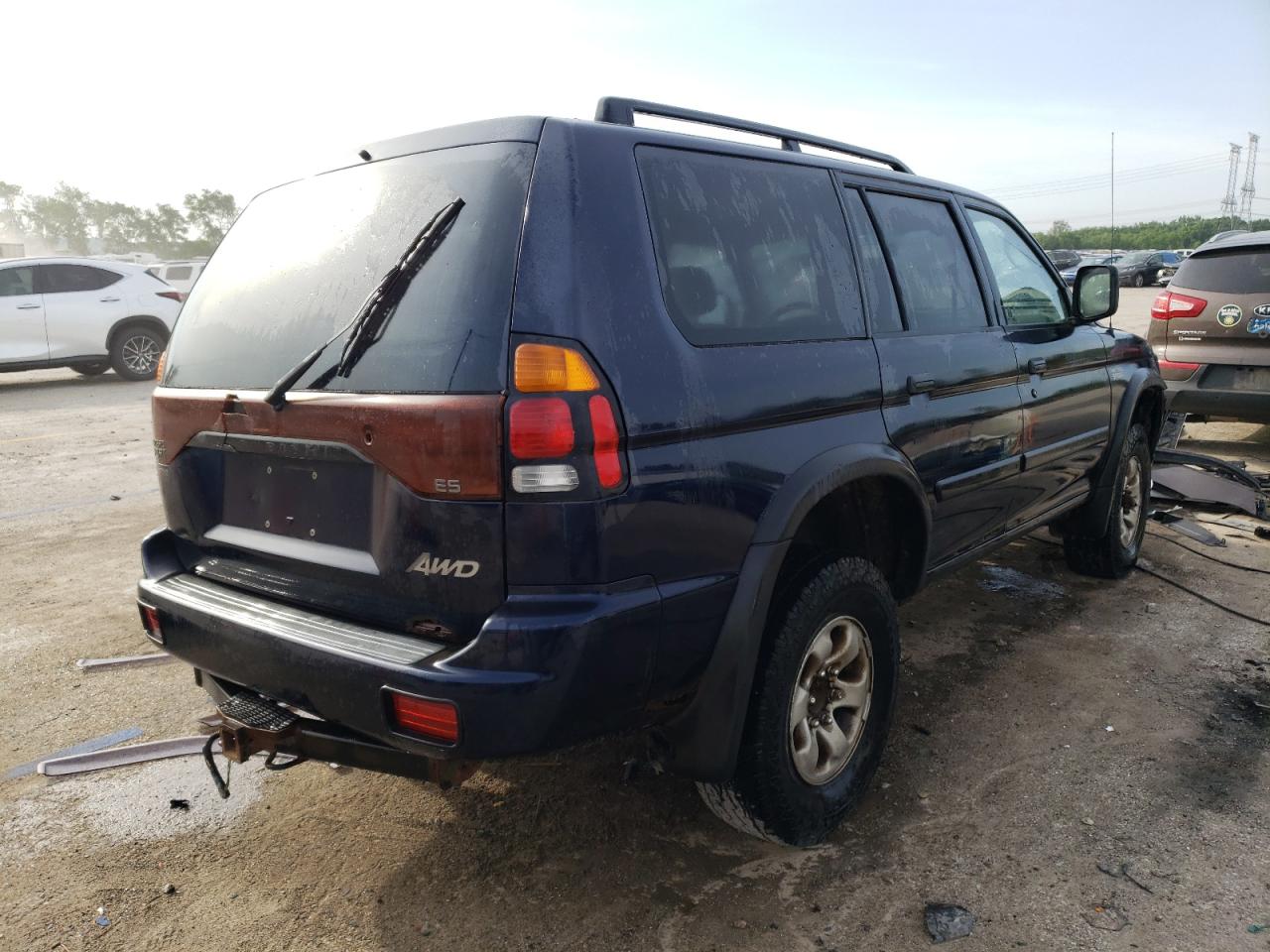 JA4MT21H72P006231 2002 Mitsubishi Montero Sport Es