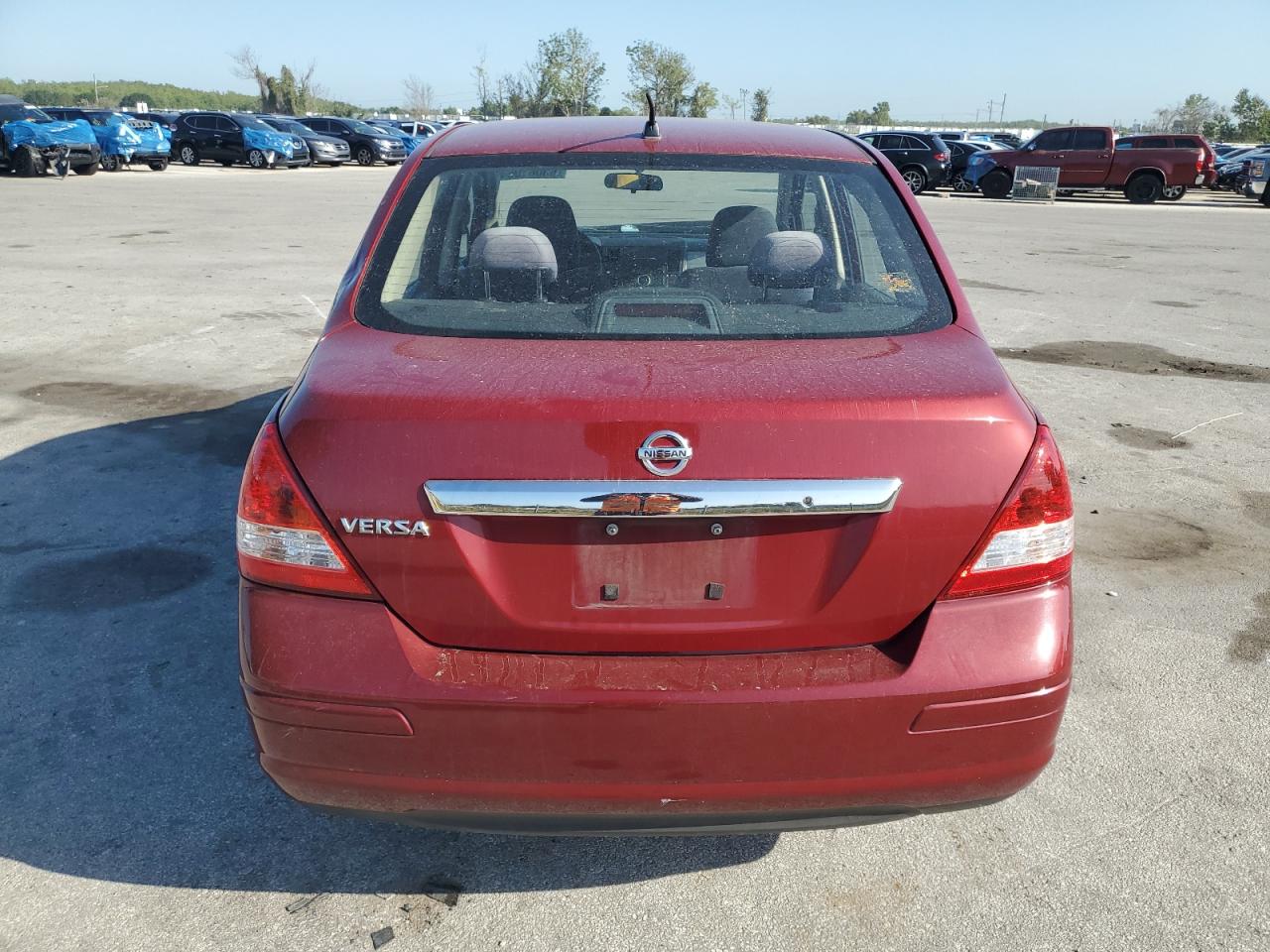 3N1BC11E18L389796 2008 Nissan Versa S